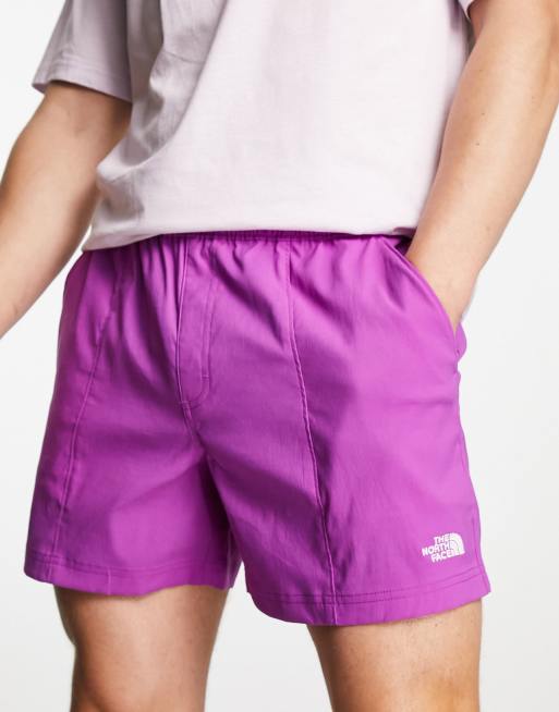 North face pull hot sale on shorts