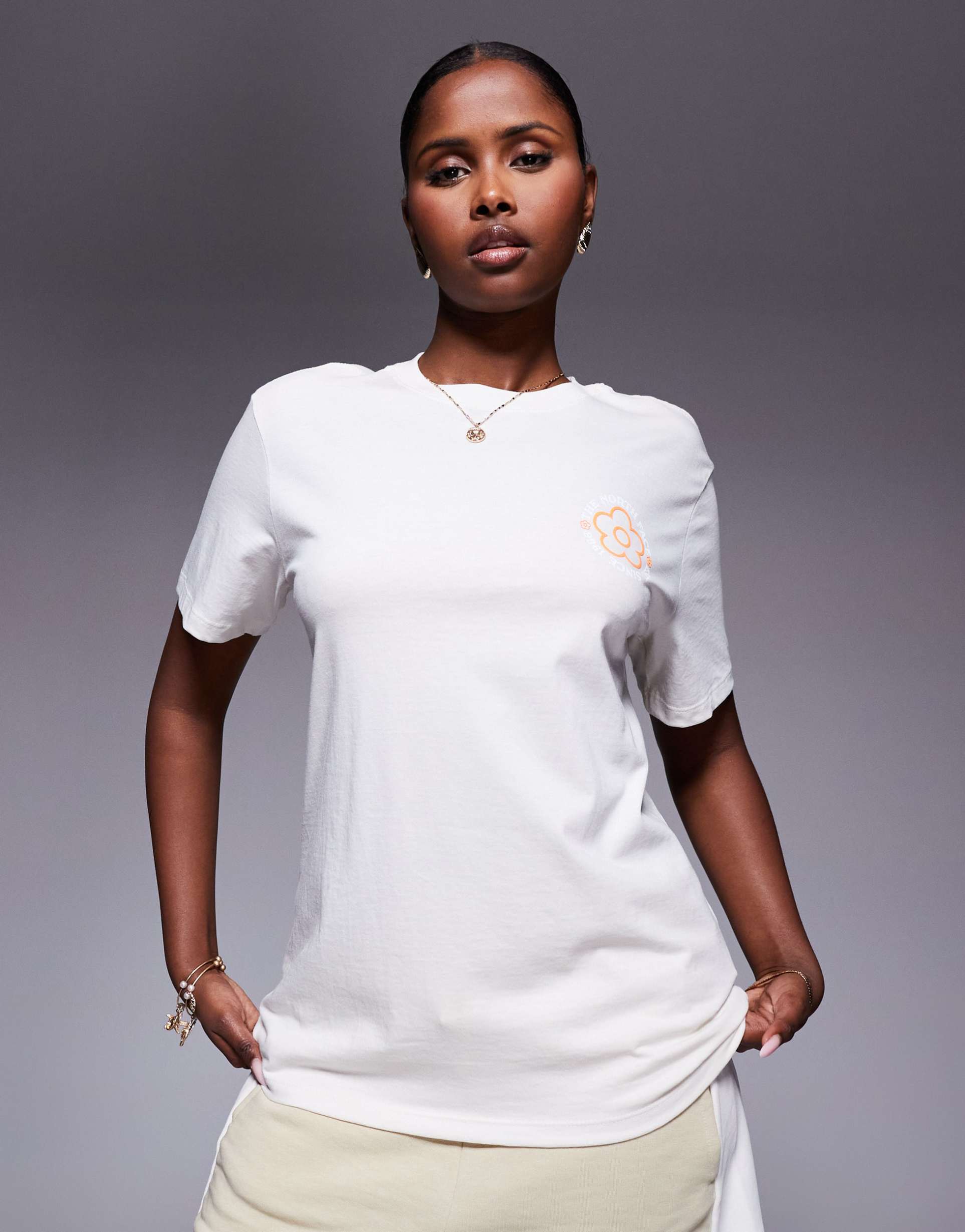 the north face colorful world flower field graphic tee in white