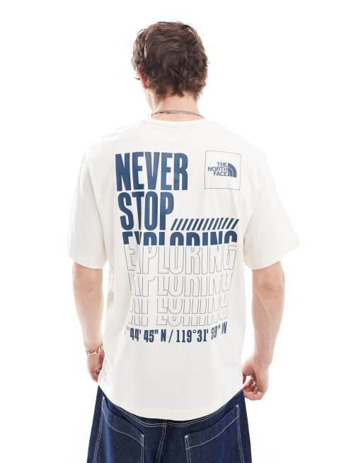 The North Face – Coordinates – T-shirt w kolorze złamanej bieli z nadrukiem na plecach