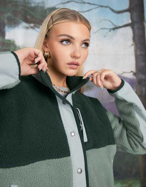 Green north shop face fleece