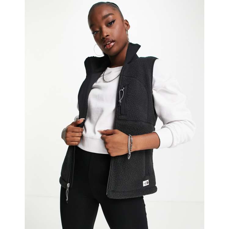 The North Face Cragmont fleece vest in white