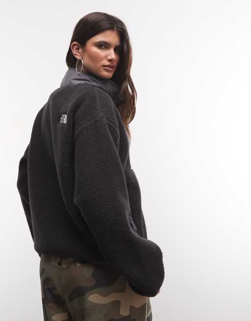The North Face Cragmont snap button fleece in black and grey, 3 of 4