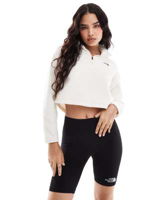 Shop The North Face Crop high pile fleece in white dune Online – Trendy & Affordable Fashion