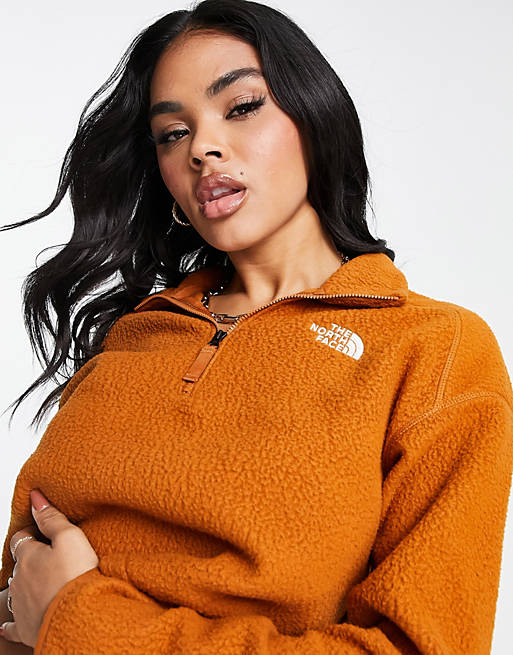 The North Face cropped 1/4 zip sherpa fleece in brown - Exclusive at ASOS