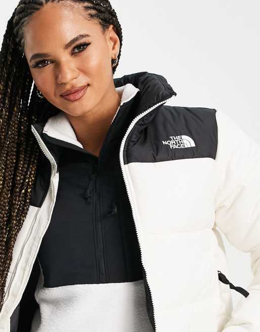 The North Face Cropped Saikuru jacket in white Exclusive at ASOS | ASOS