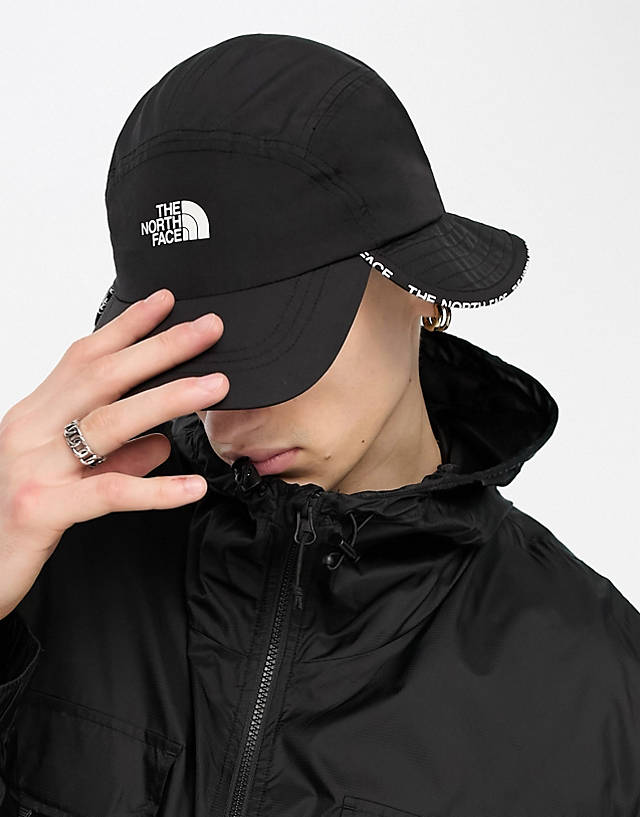 The North Face - cypress sunshield cap in black