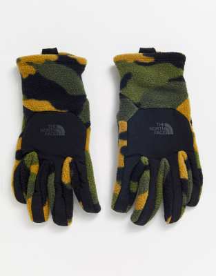 camo wool gloves