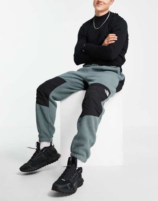 The North Face Denali joggers in green | ASOS