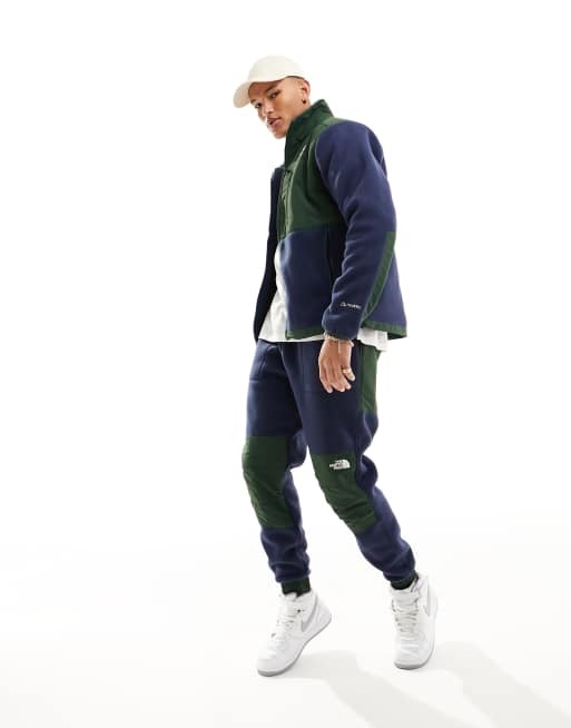 The North Face Denali Polartec fleece jacket in pine green and navy, 3 of 4