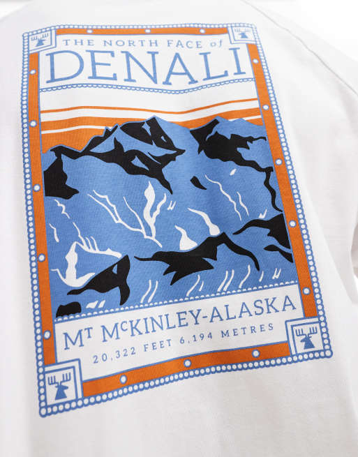 The North Face - Denali - T-shirt à écusson et manches raglan - Blanc, 3 de 4