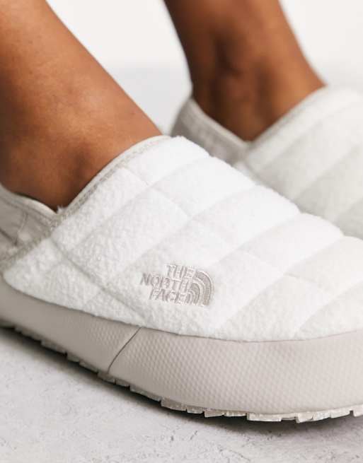 North face best sale womens slippers