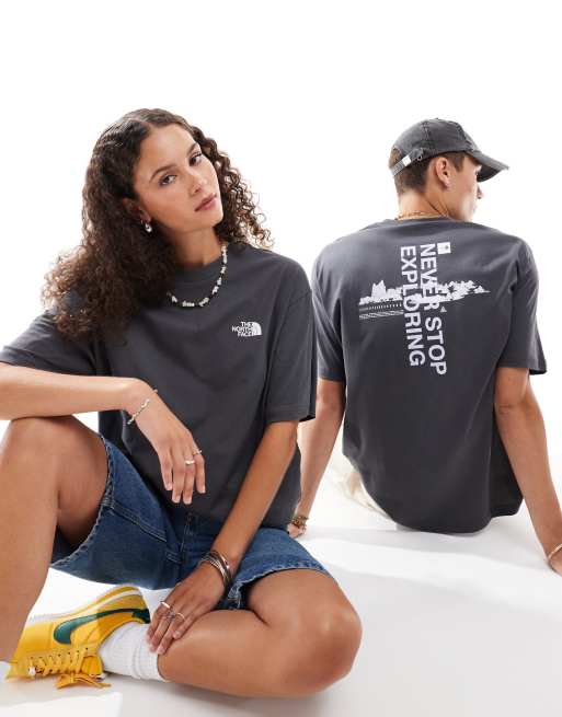 The North Face - Digital Mountain - Oversized T-shirt met print op de achterkant in verwassen zwart