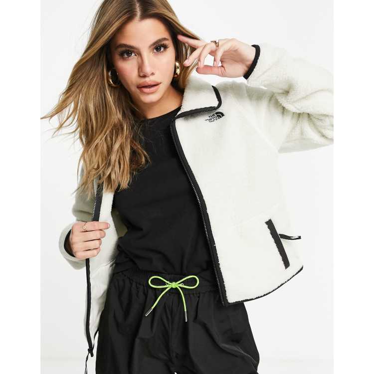 The North Face Dunraven Sherpa Fleece cropped Jacket in white
