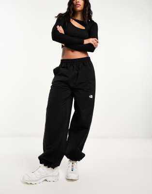 Easy Wind track pants in black