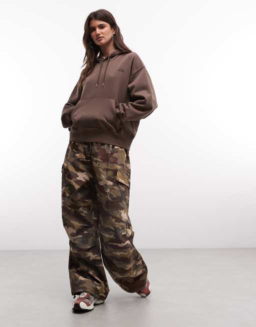 The North Face enkel hoodie med grafiskt tryck i oversize, brun, 3 av 4