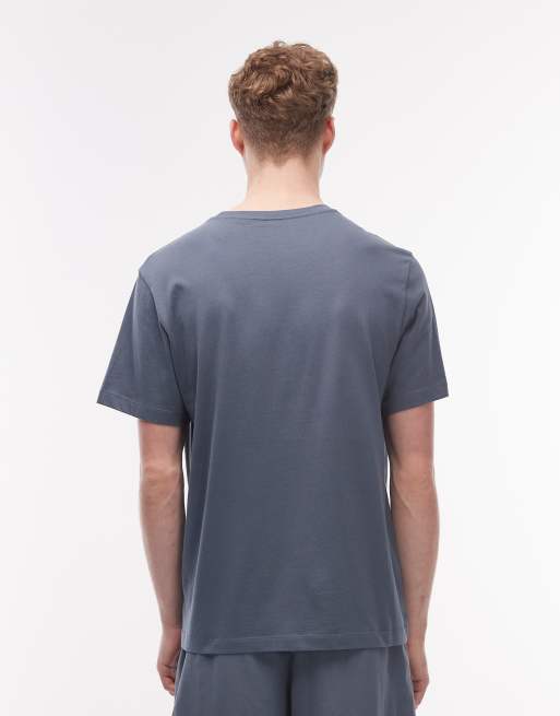 The North Face Essential central logo t-shirt in grey - GREY, 3 of 5