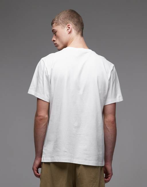 The North Face Essential central logo t-shirt in white - WHITE, 3 of 5