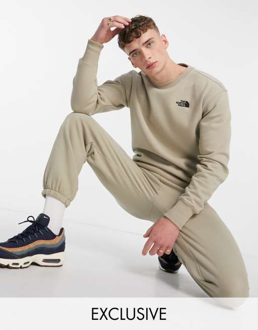 The North Face - Essential - Coordinato con felpa beige - In esclusiva per ASOS, 2 di 3