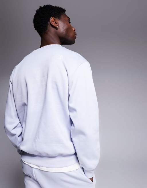 The North Face - Essential - Felpa oversize grigia con logo sul petto, 2 di 4