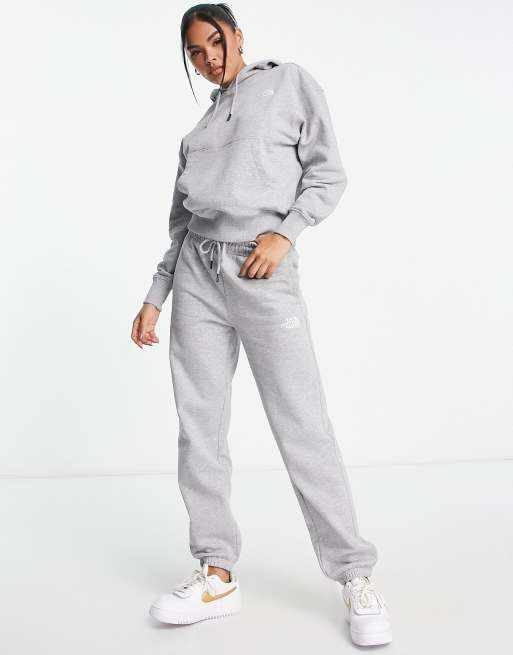 The North Face – Essential – Grå mjukisbyxor i oversize modell – Endast hos ASOS