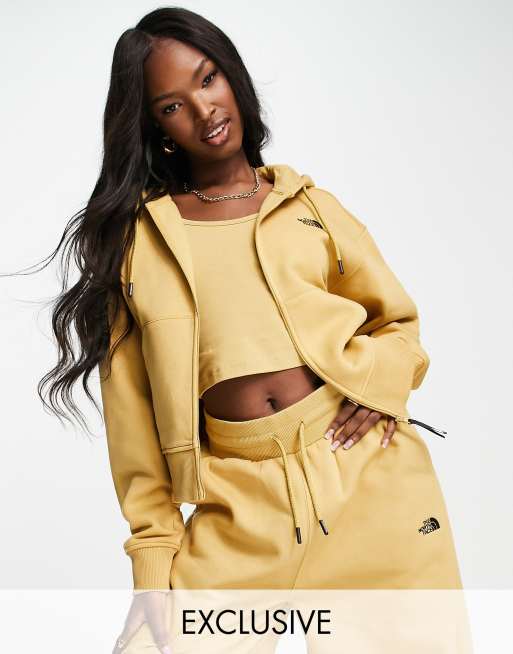 The North Face – Essential – Kapuzenjacke in Hellbraun mit Reißverschluss, exklusiv bei ASOS 