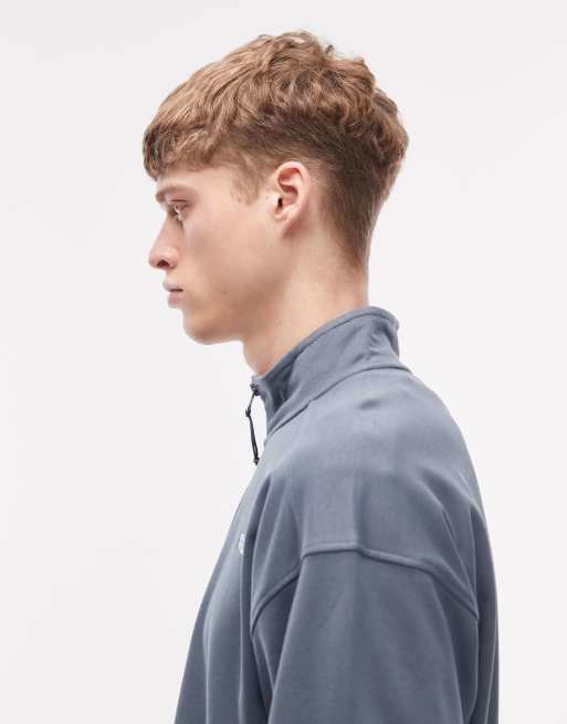 The North Face – Essential – Leichte Oversize-Jacke in Hellgrau mit Logo und kurzem Reißverschluss, 4 von 5