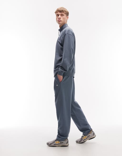 The North Face - Essential - Licht oversized joggingbroek met logo in lichtgrijs, 3 van 5