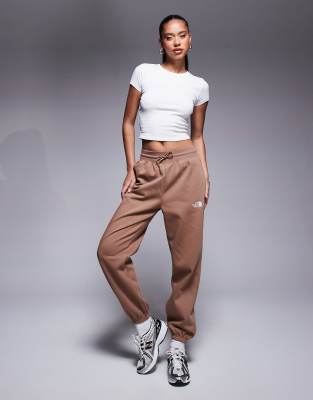 The North Face The North Face Essential logo relaxed cuff jogger in brown