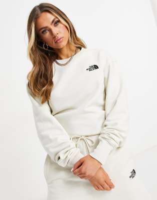 northface white sweatshirt