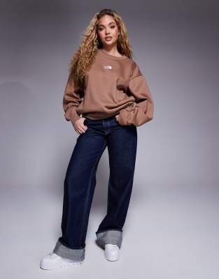 The North Face Essential Oversize Crew In Brown