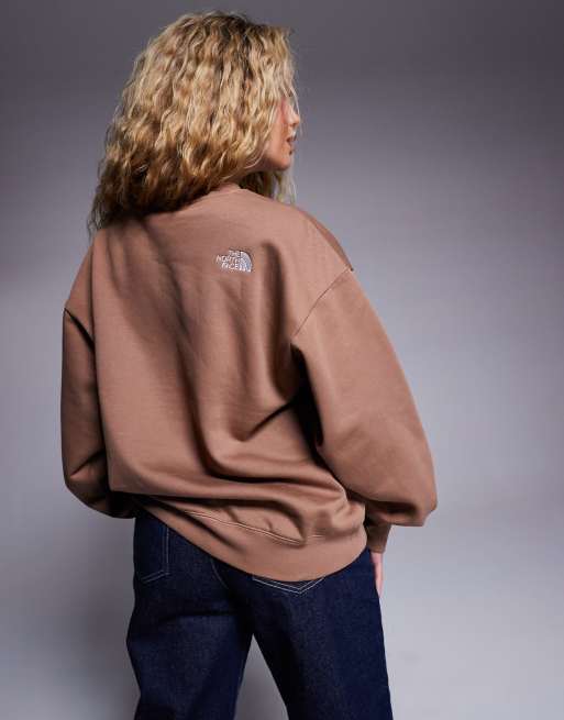 The North Face Essential Oversize Crew in brown
