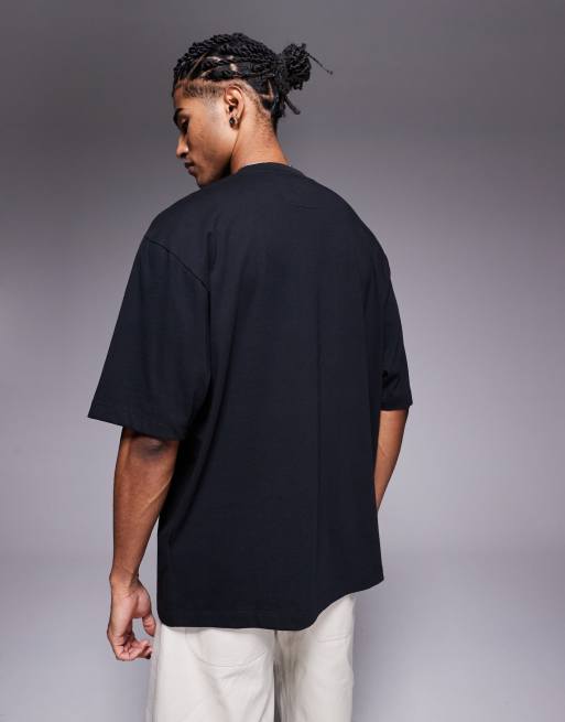 The North Face Essential Oversized Short Sleeve Tee in black, 4 of 4