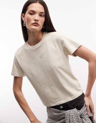 The North Face Essential Regular Cutie tee in beige-Neutral
