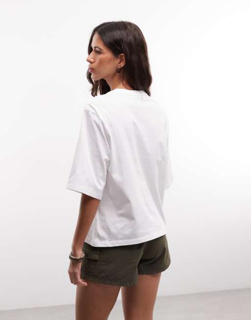 The North Face Essential Simple Dome boxy t-shirt in white, 4 of 4