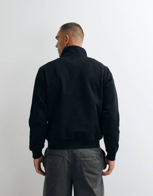 The North Face Essential Simple Dome relaxed 1/4 zip sweatshirt in black, 4 of 5