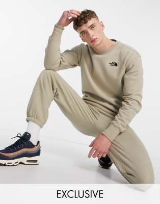 north face sweatshirt tracksuit