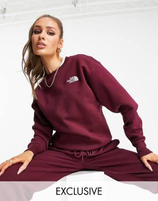 burgundy north face