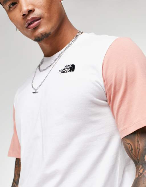 The North Face - Essential - T-shirt bianca color block - In esclusiva su ASOS, 3 di 4