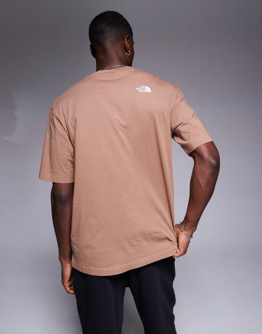 The North Face - Essential - T-shirt oversize avec logo sur la poitrine - Marron, 3 de 4