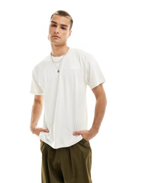 The North Face Evolution Box Fit T-shirt in white - view 1