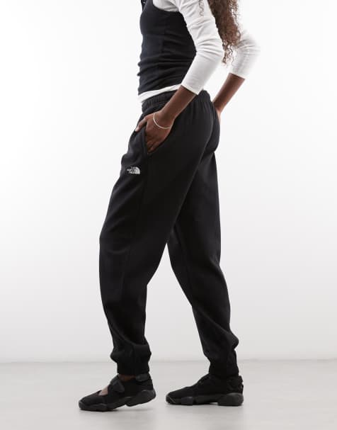 The North Face Evolution dome pants in black - view 1