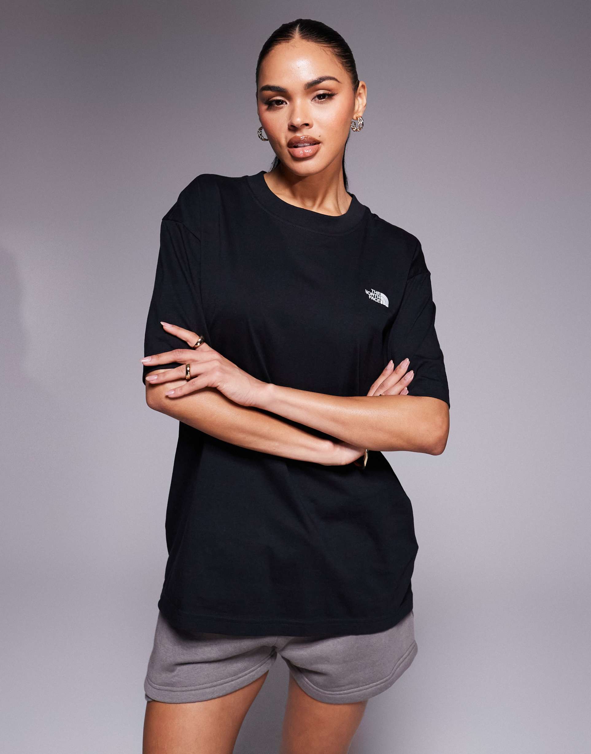 the north face evolution oversized tee in black