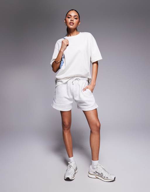 The North Face Evolution oversized tee in off-white