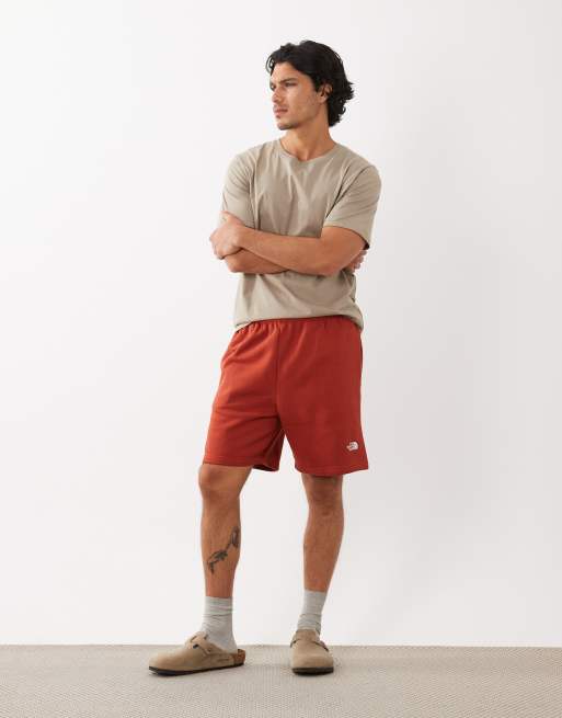 The North Face Evolution Simple Dome shorts in dark red, 2 of 5