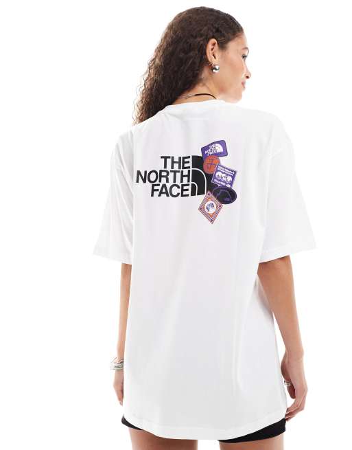 TNF Expedition Stickers Backprint オーバーサイズ Tシャツ TNF Expedition Stickers Backprint オーバーサイズ Tシャツ