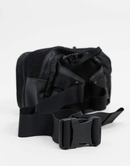 The North Face Explore fanny pack in black, 2 of 4