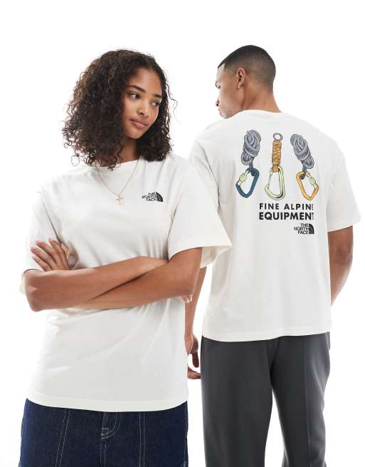 The North Face – Explore Gear – T-shirt unisex o luźnym kroju w kolorze złamanej bieli z nadrukiem na plecach