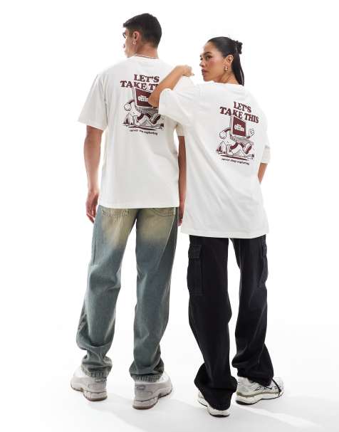 The North Face – Explore – Oversize-T-Shirt in Wollweiß mit Rückenprint - view 1