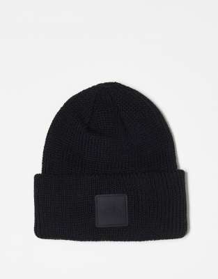 The North Face Explore ribbed beanie in black