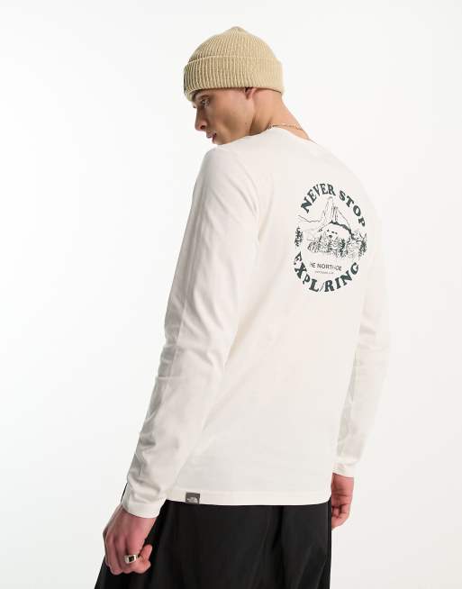 The North Face - Exploring Circle - T-shirt met lange mouwen em print op de achterkant in wit, exclusief bij ASOS